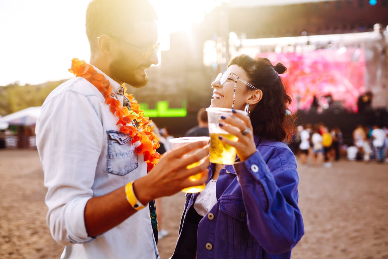 Getränke für Festivals: Der ultimative Festivalgetränke Guide für 2025